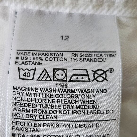 Old Navy High Rise Crop Flare Jeans in White - Size 12 - Picture 4 of 5